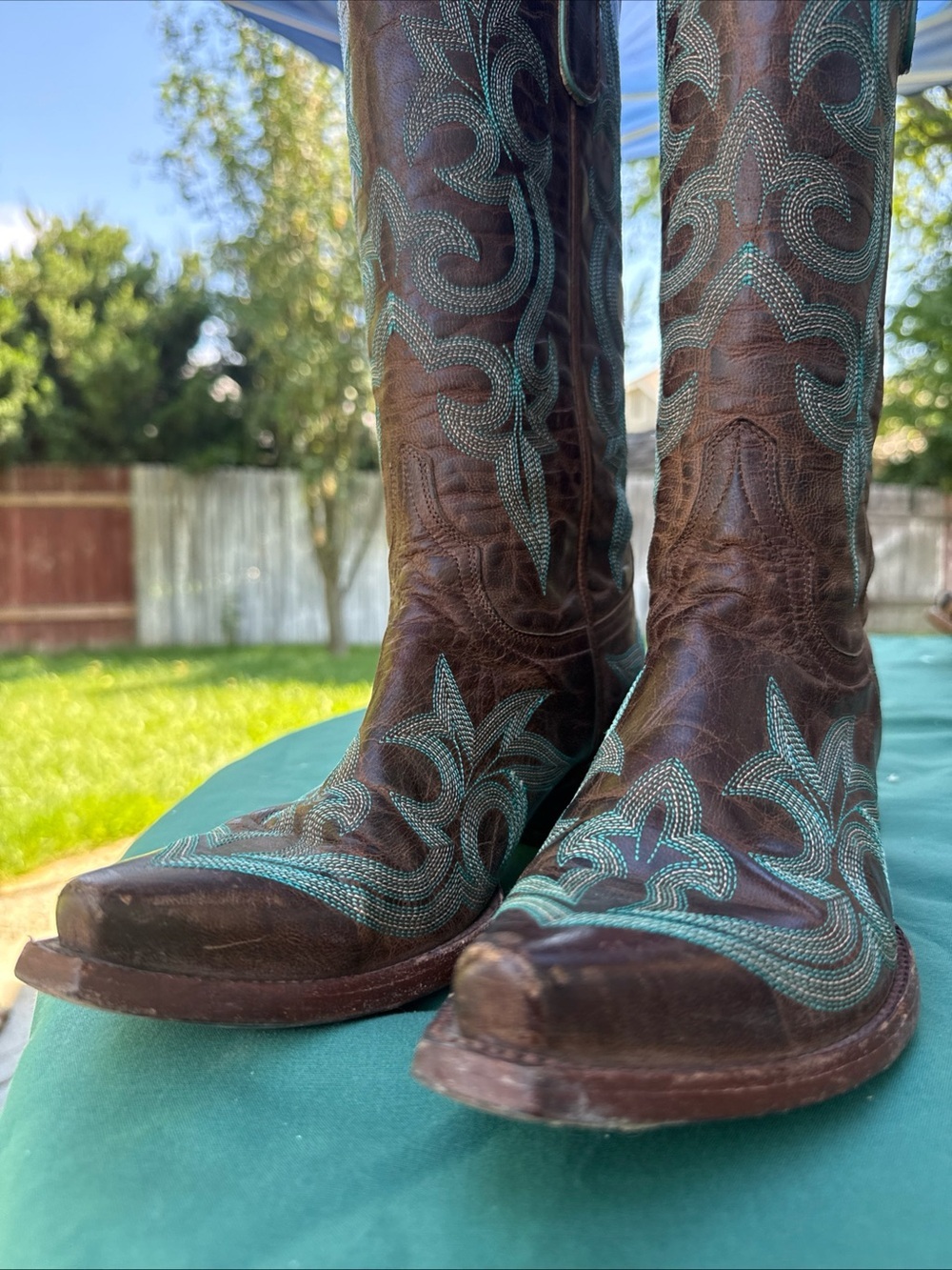 Old Gringo Brown Leather Boots with Turquoise Embroidery - Picture 2 of 10